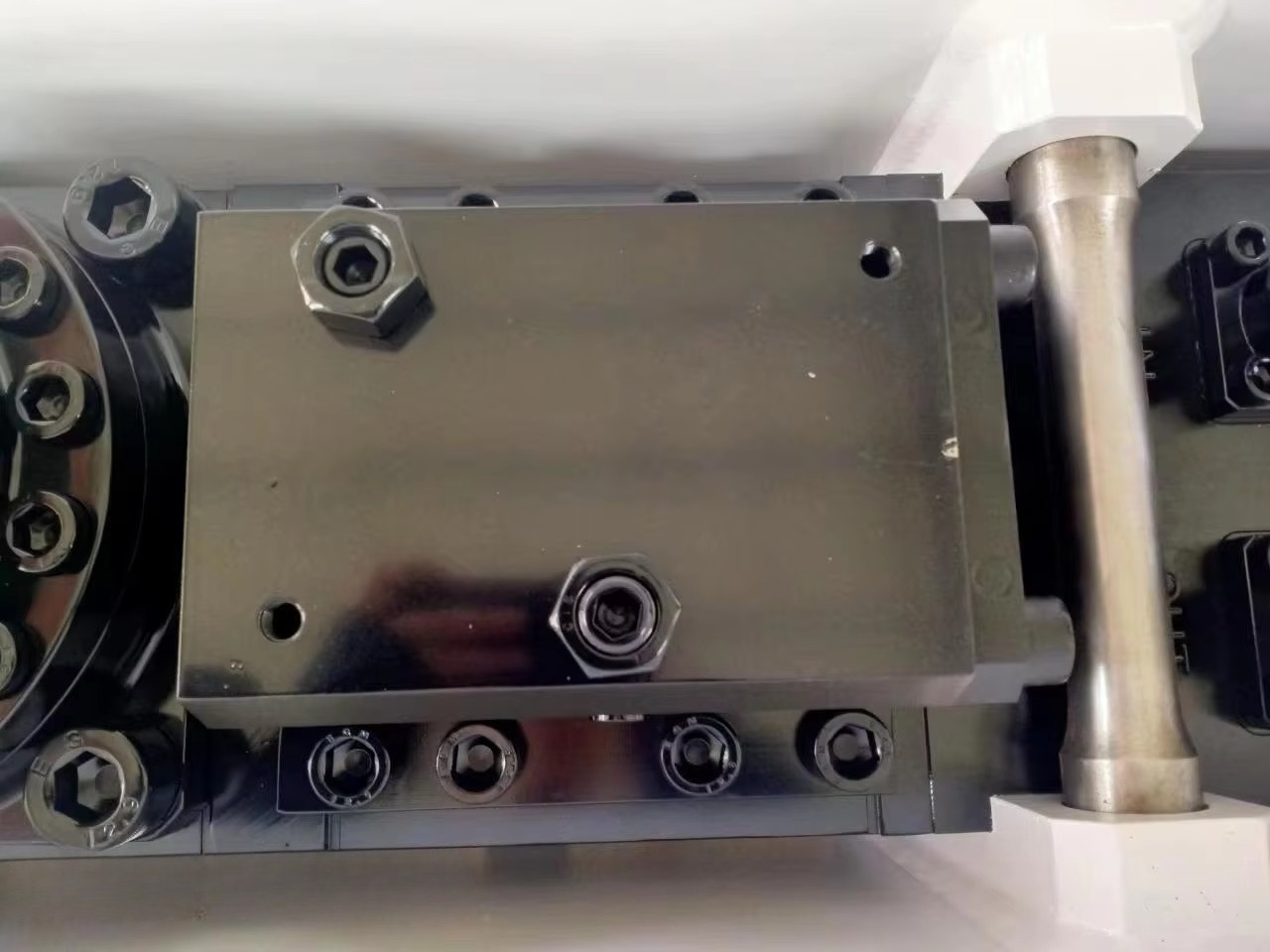 KB3600油圧ハンマーブレーカーYLB1500ジャックハン - Heavy Equipment Breaker のレビューと価格