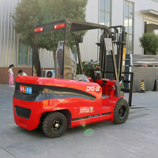 カスタム2.0トンフォークリフトトラック 重量物運搬機器 倉 - Heavy Equipment Logistics のレビューと価格